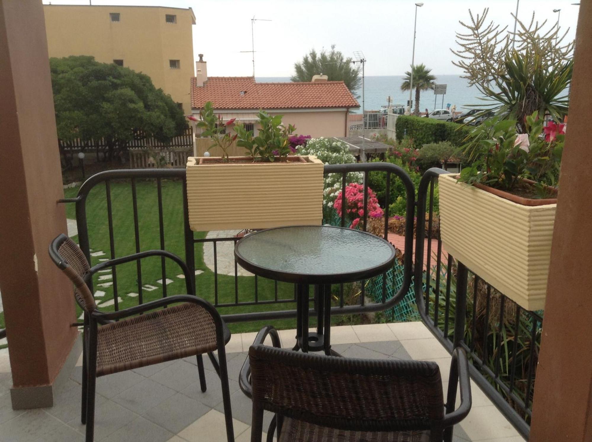 Villa Le Logge Ventimiglia Oda fotoğraf